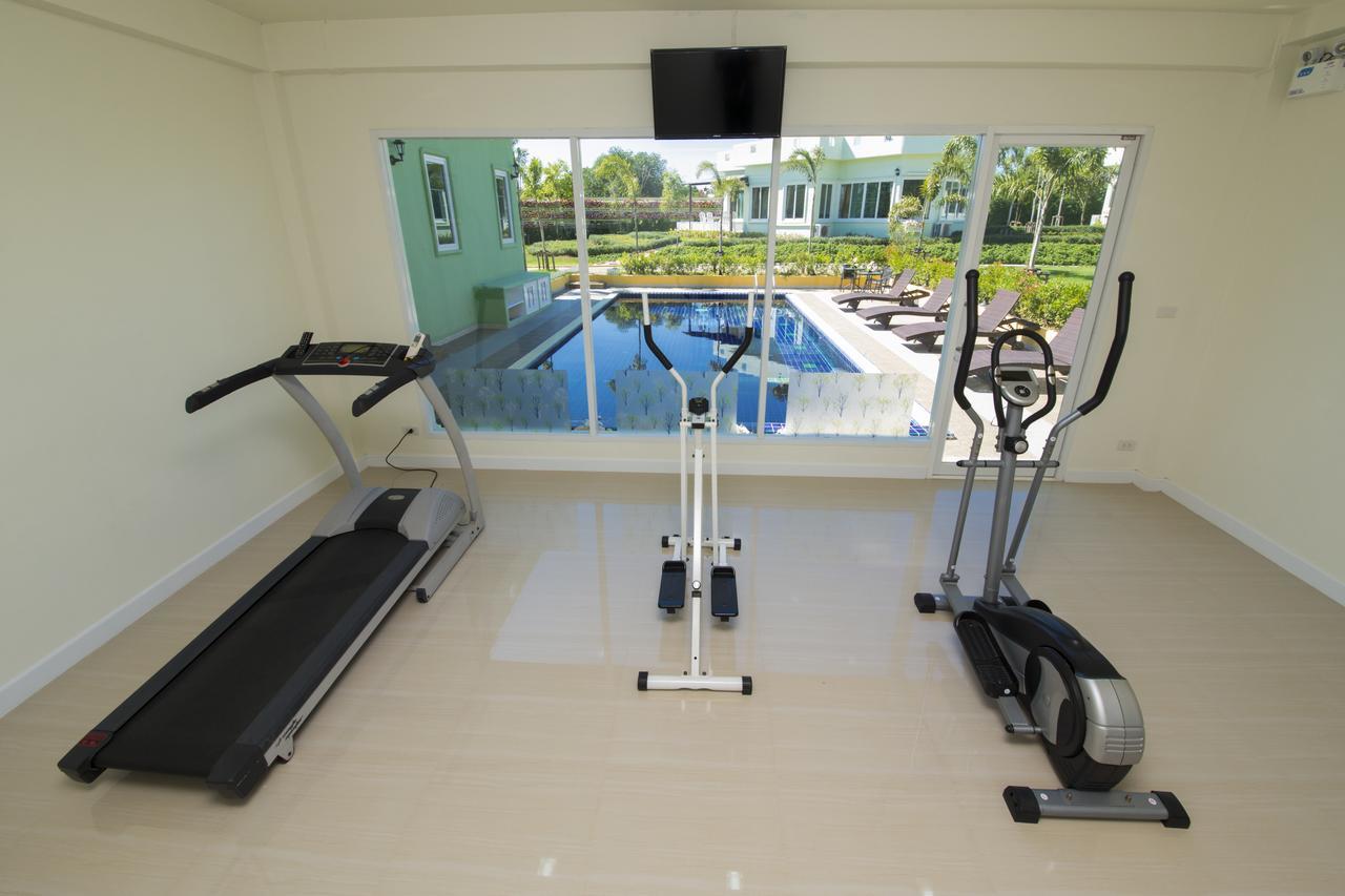 Villa Reina Resort Nong Nam Daeng Exteriör bild